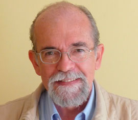 José Maza, investigador del CATA y astrónomo de la Universidad de Chile
