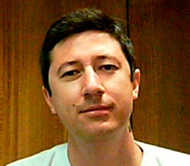 Roberto Saito, astrónomo de la Universidade Federal de Sergipe en Brasil 