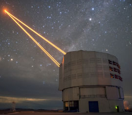 Telescopios como el VLT son capaces de observar a  enormes distancias en el universo