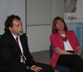 Guido Girardi, Presidente del Senado y Marí­a Teresa Ruiz, Profesora del Departamento de Astronomía, Universidad de Chile.