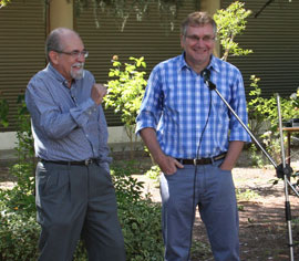 Los astrónomos José Maza y Mario Hamuy, cientí­ficos claves en los logros cientÃíficos del Proyecto Calán Tololo.